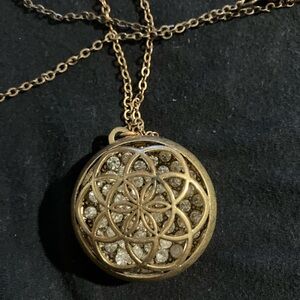 Gold Floral Filigree Pendant Necklace with Crystal Accents